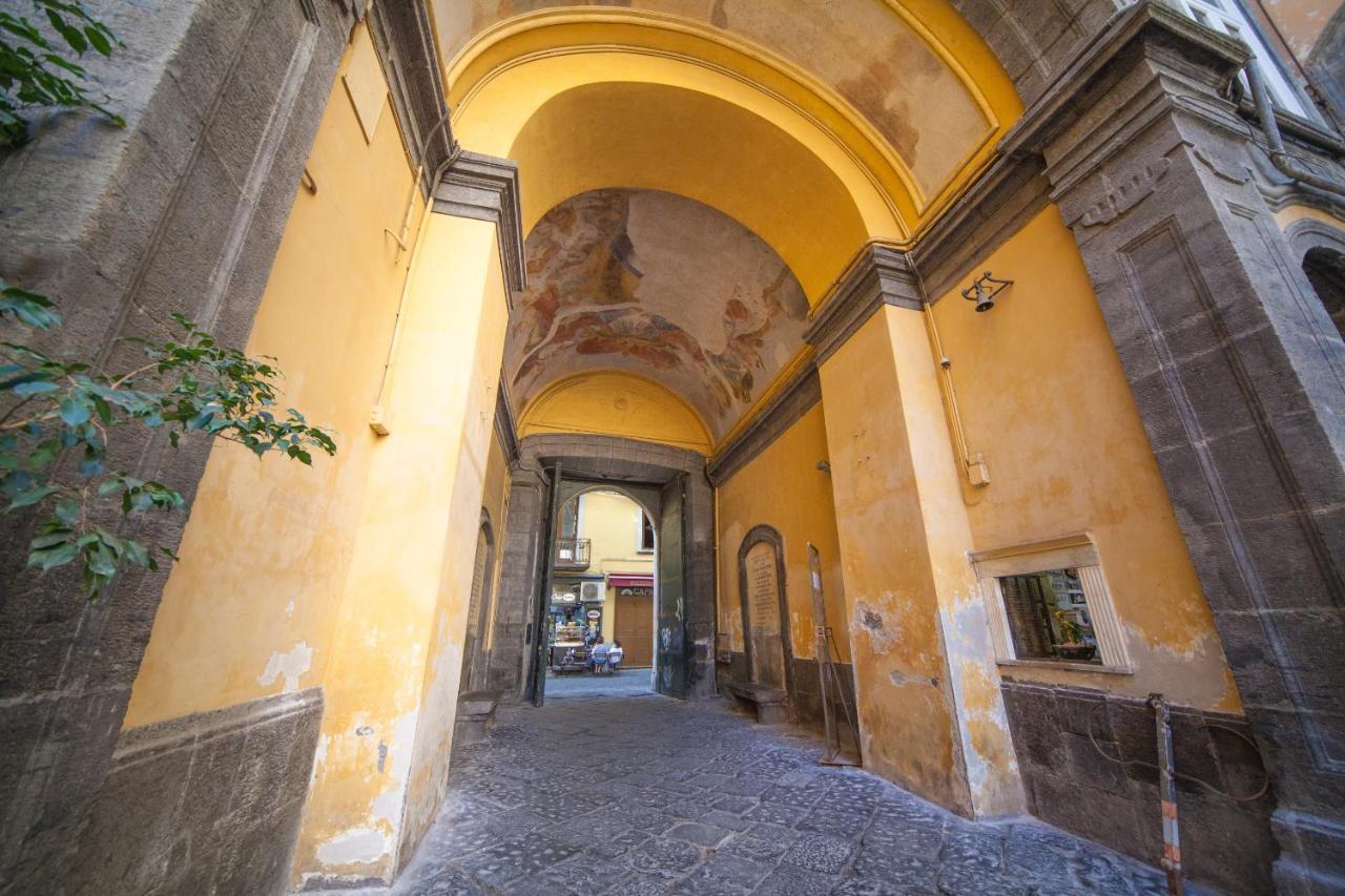 Palazzo Marigliano - Serviced Apartments Napoli Eksteriør billede