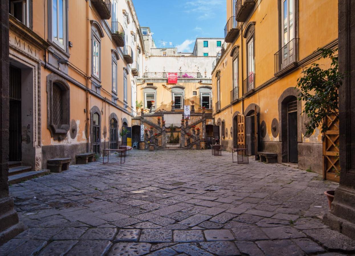 Palazzo Marigliano - Serviced Apartments Napoli Eksteriør billede